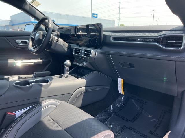 2024 Ford Mustang Vehicle Photo in GREEN BAY, WI 54304-5303