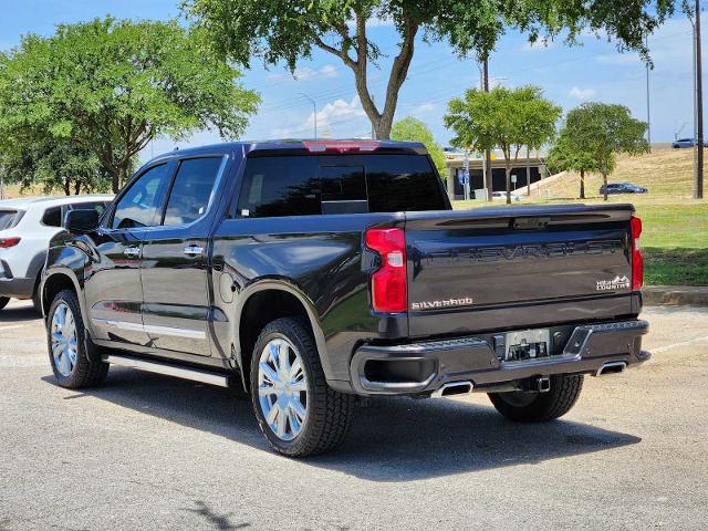 2022 Chevrolet Silverado 1500 Vehicle Photo in DENTON, TX 76210-9321