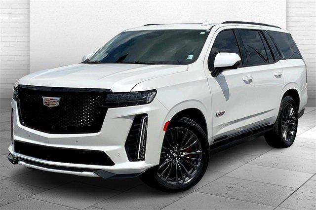 2023 Cadillac Escalade Vehicle Photo in KANSAS CITY, MO 64114-4545