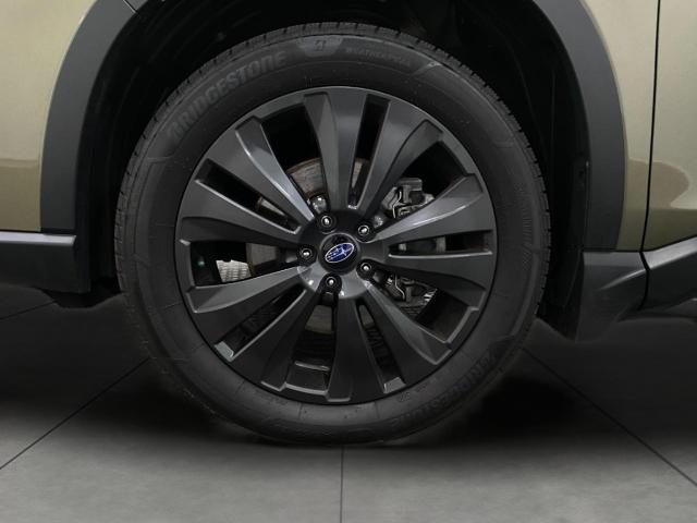 2022 Subaru Ascent Vehicle Photo in Appleton, WI 54913