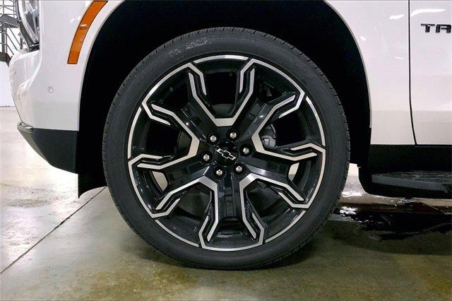 2025 Chevrolet Tahoe Vehicle Photo in KANSAS CITY, MO 64114-4502