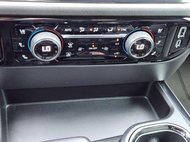 2022 Chevrolet Silverado 1500 Vehicle Photo in DENTON, TX 76210-9321