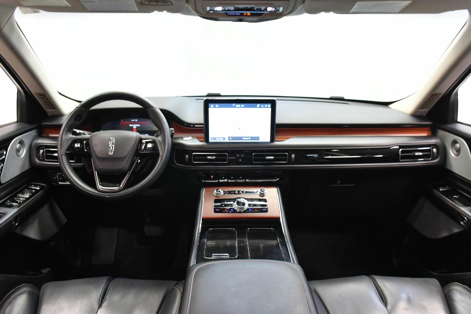 2023 Lincoln Aviator Vehicle Photo in DALLAS, TX 75235