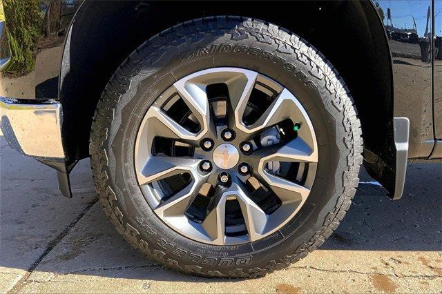 2024 Chevrolet Silverado 1500 Vehicle Photo in KANSAS CITY, MO 64114-4502