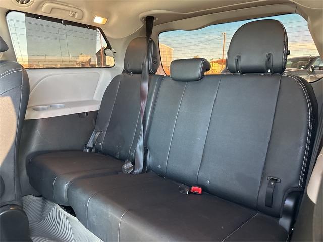 2018 Toyota Sienna Vehicle Photo in EASTLAND, TX 76448-3020