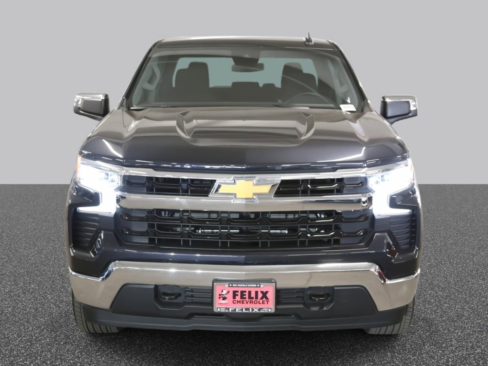 2024 Chevrolet Silverado 1500 Vehicle Photo in LOS ANGELES, CA 90007-3794