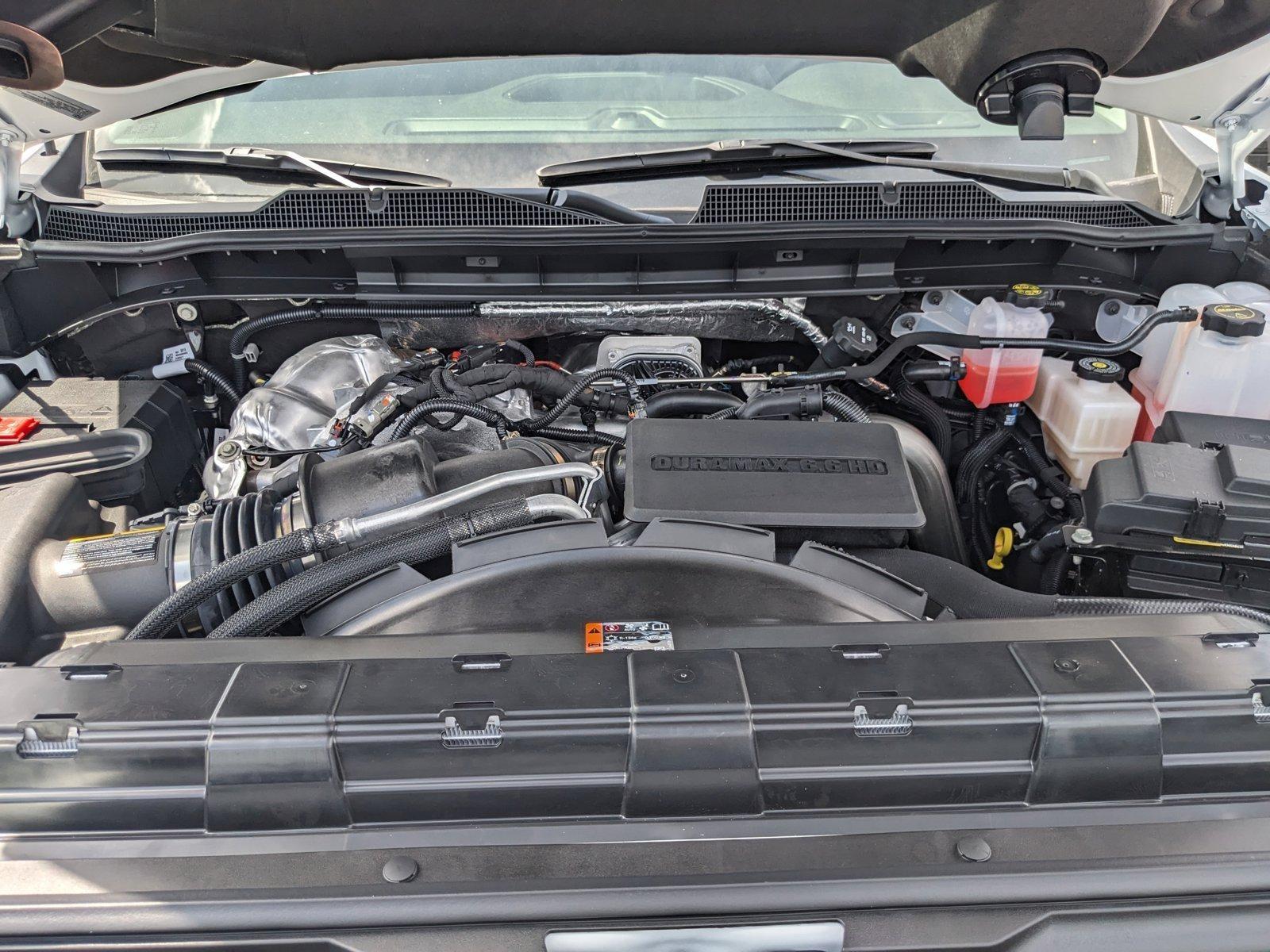 2024 Chevrolet Silverado 2500 HD Vehicle Photo in MIAMI, FL 33172-3015