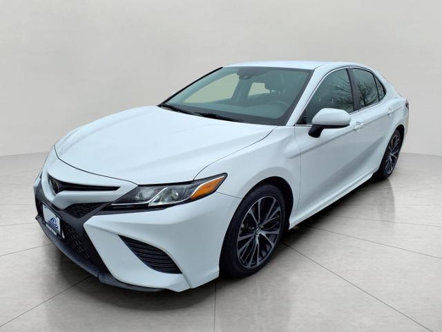 2018 Toyota Camry Vehicle Photo in Oshkosh, WI 54904