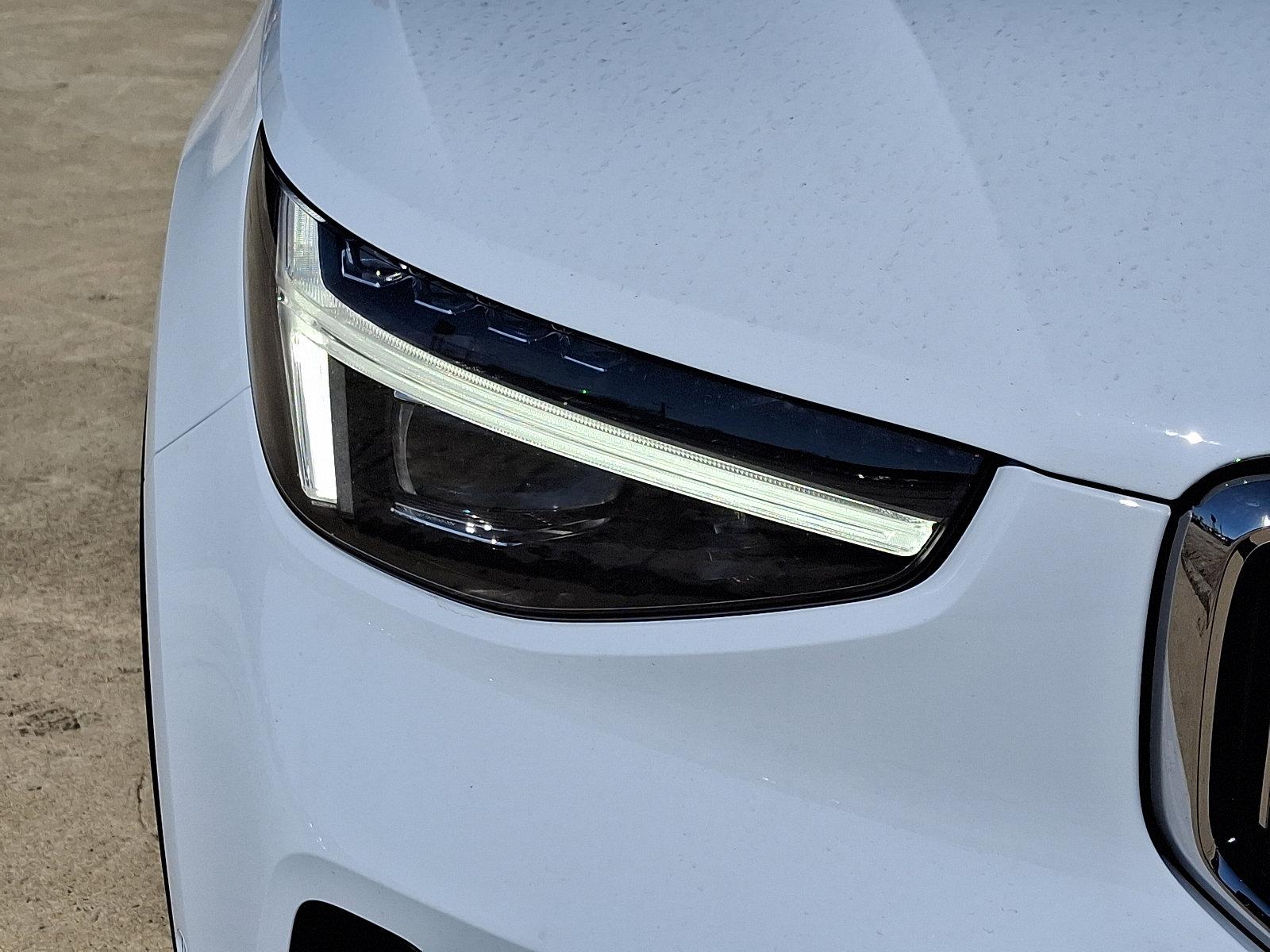 2025 Volvo XC40 Vehicle Photo in Trevose, PA 19053