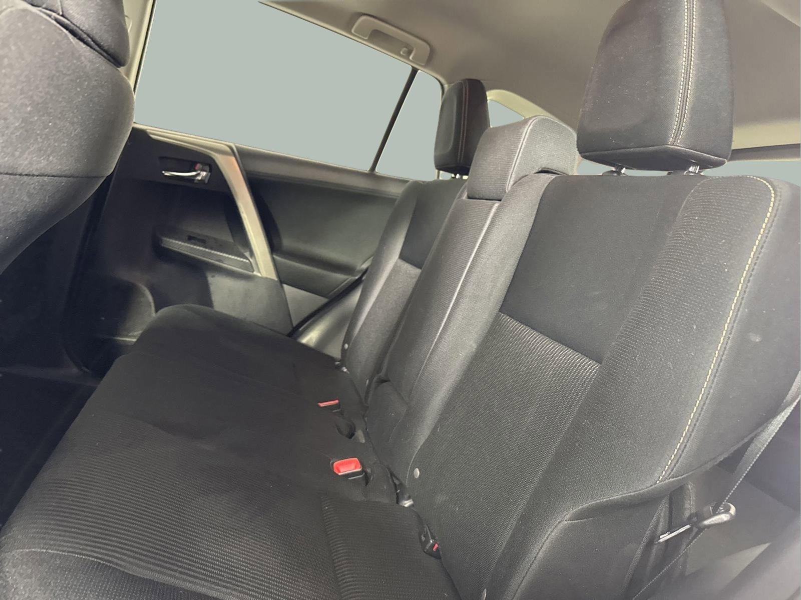 2015 Toyota RAV4 Vehicle Photo in GEORGETOWN, TX 78626-7508