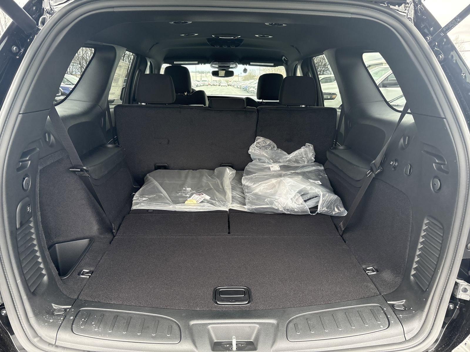 2025 Dodge Durango Vehicle Photo in Mechanicsburg, PA 17050-1707