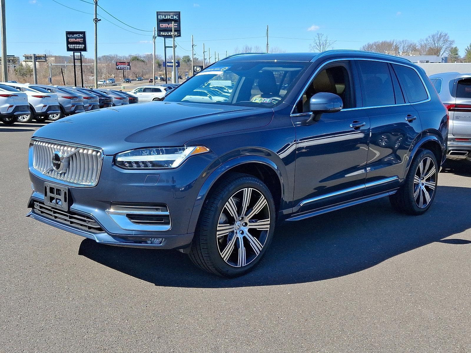 2022 Volvo XC90 Vehicle Photo in Trevose, PA 19053