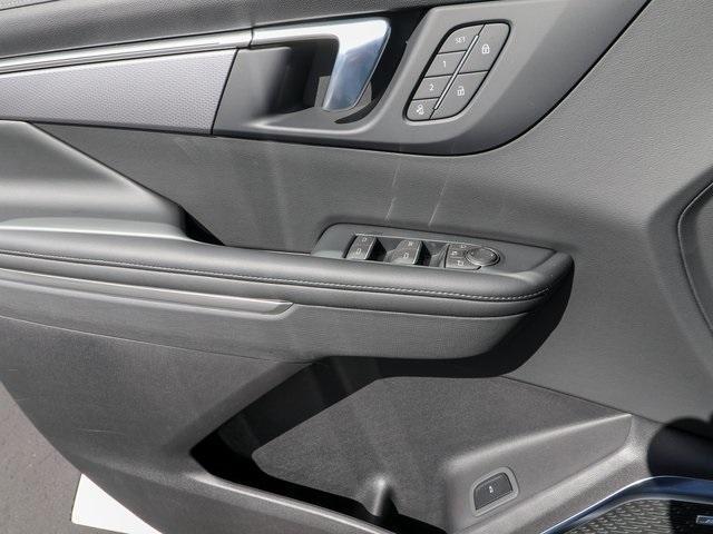 2025 Buick Enclave Vehicle Photo in HOMOSASSA, FL 34448-1461