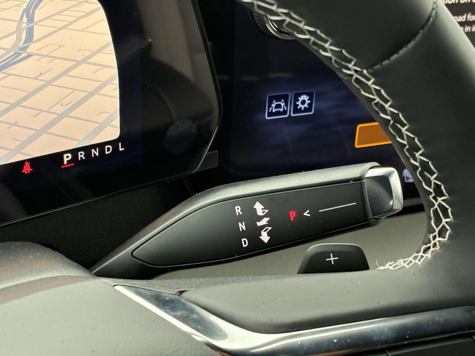 2025 Chevrolet Traverse Vehicle Photo in LOS ANGELES, CA 90007-3794