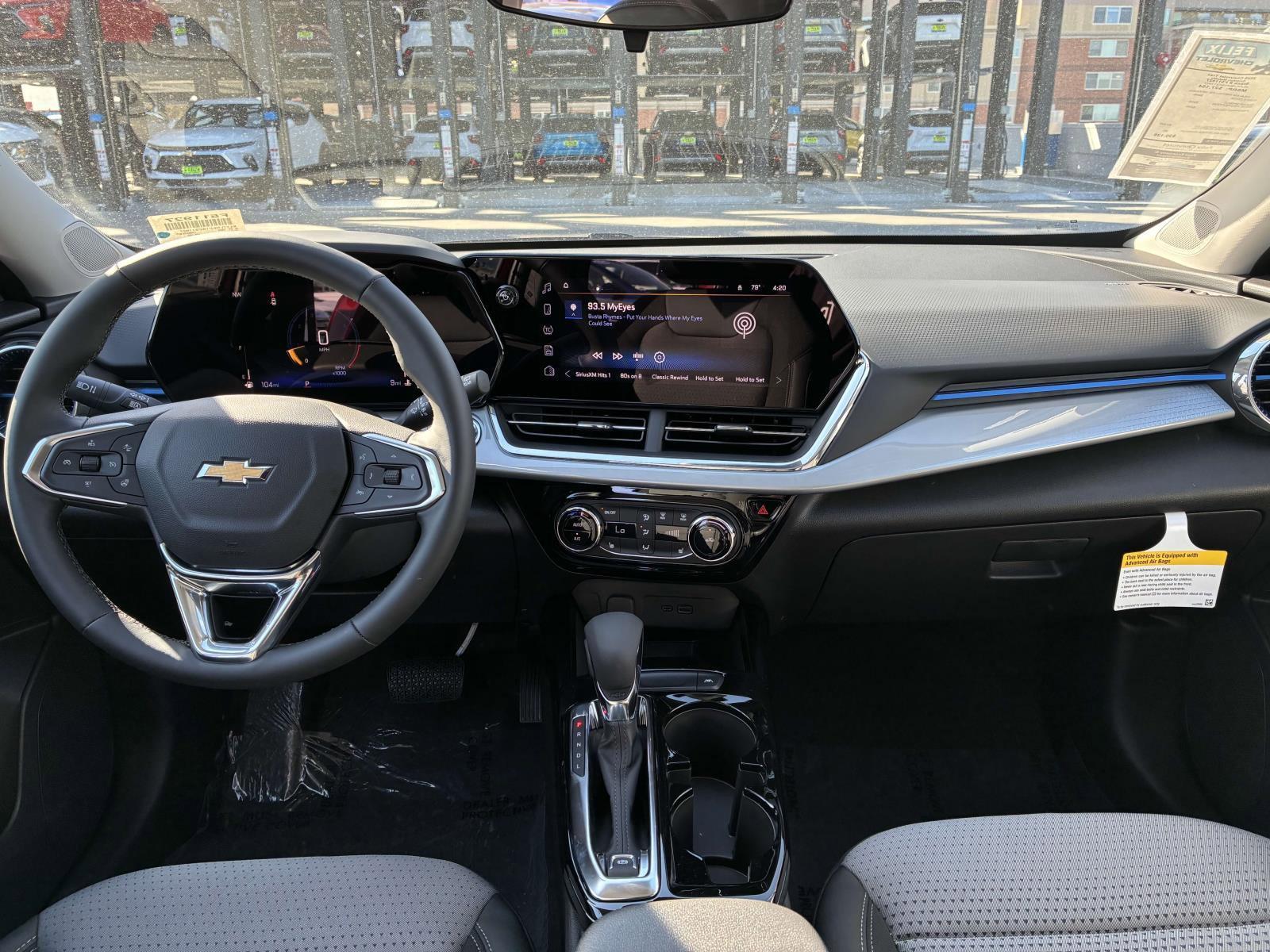 2025 Chevrolet Trax Vehicle Photo in LOS ANGELES, CA 90007-3794