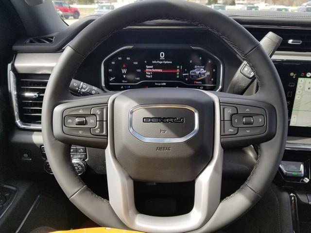 2025 GMC Sierra 2500 HD Vehicle Photo in ELYRIA, OH 44035-6349
