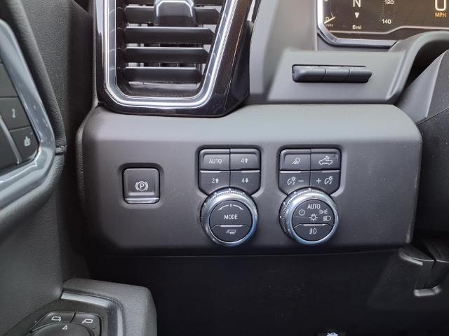 2025 GMC Sierra 2500 HD Vehicle Photo in Denton, TX 76205