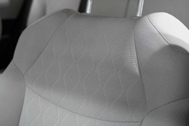 2022 Toyota Corolla Cross Vehicle Photo in GRAPEVINE, TX 76051