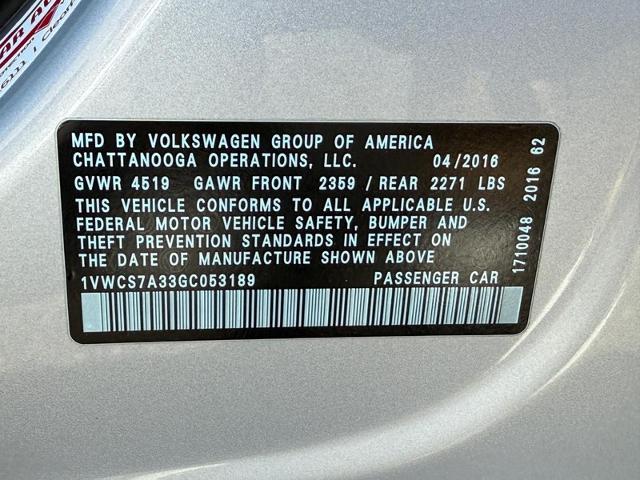 2016 Volkswagen Passat Vehicle Photo in COLUMBIA, MO 65203-3903