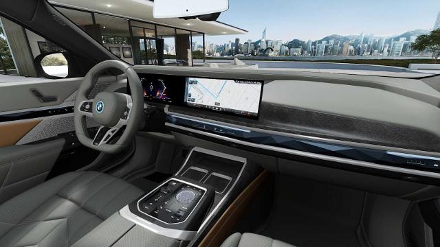 2025 BMW i7 Vehicle Photo in GRAPEVINE, TX 76051