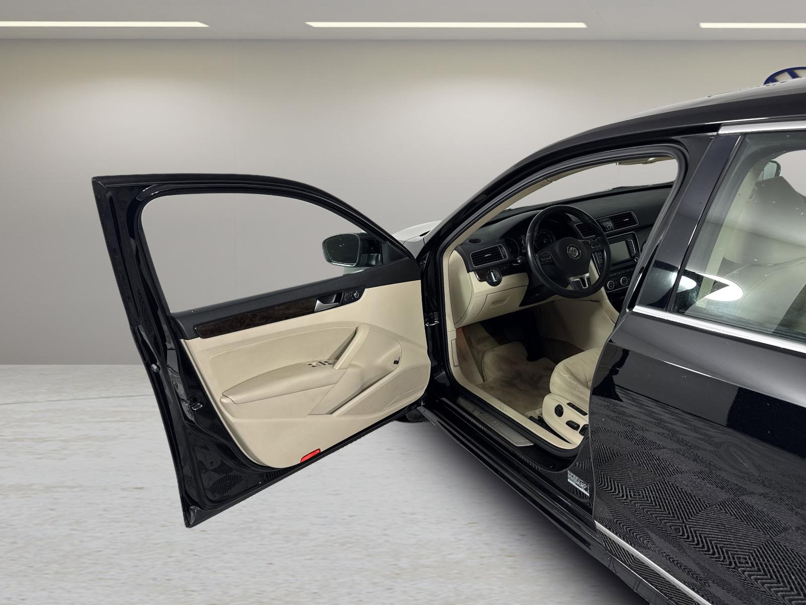2015 Volkswagen Passat Vehicle Photo in Georgetown, TX 78626