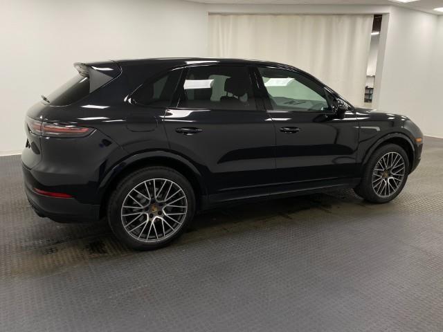 2021 Porsche Cayenne Vehicle Photo in Appleton, WI 54913