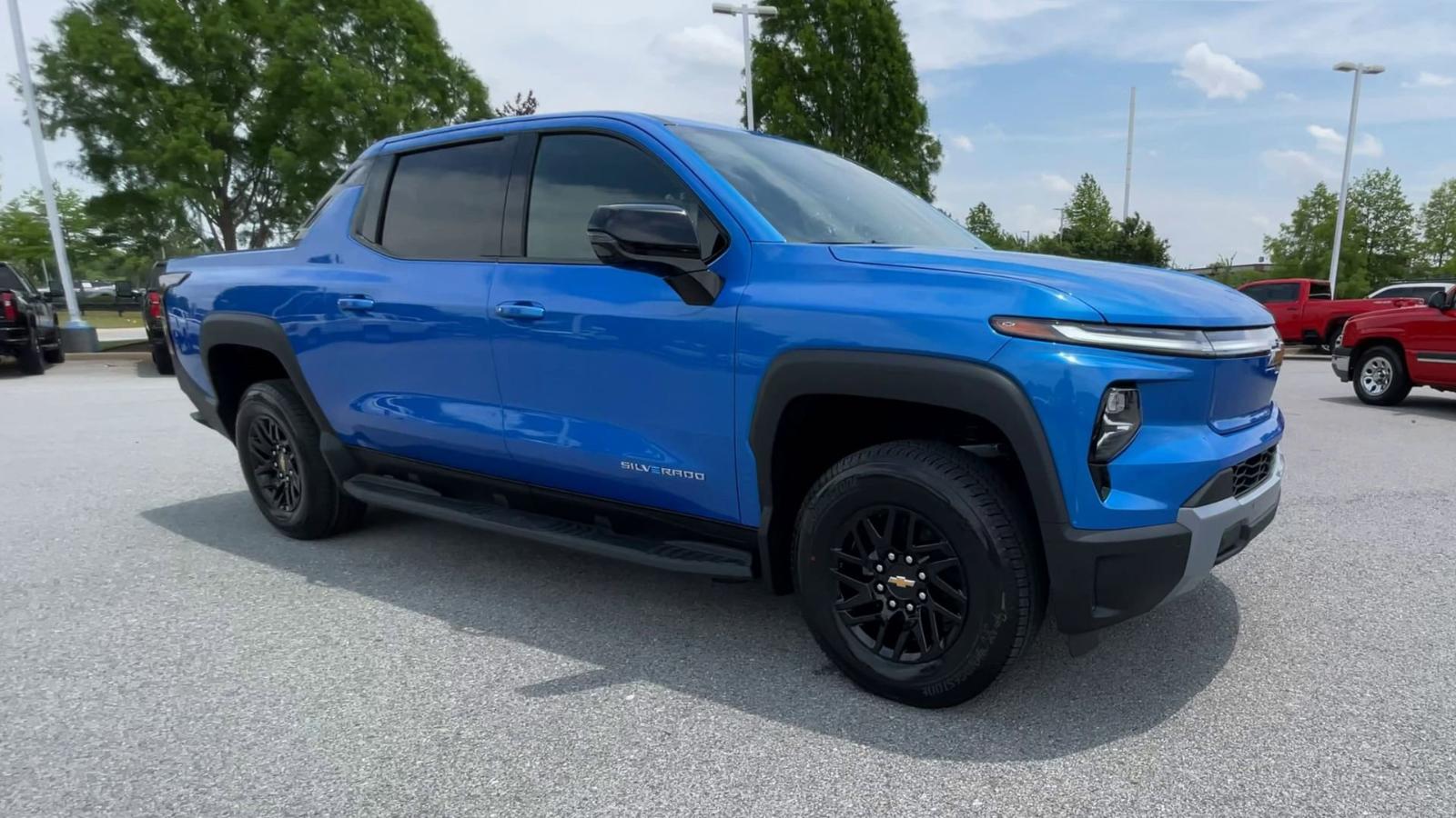 2025 Chevrolet Silverado EV Vehicle Photo in BENTONVILLE, AR 72712-4322