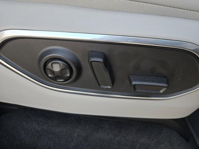 2024 Jeep Wagoneer Vehicle Photo in Weatherford, TX 76087