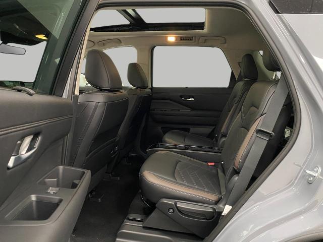 2025 Nissan Pathfinder Vehicle Photo in Appleton, WI 54913