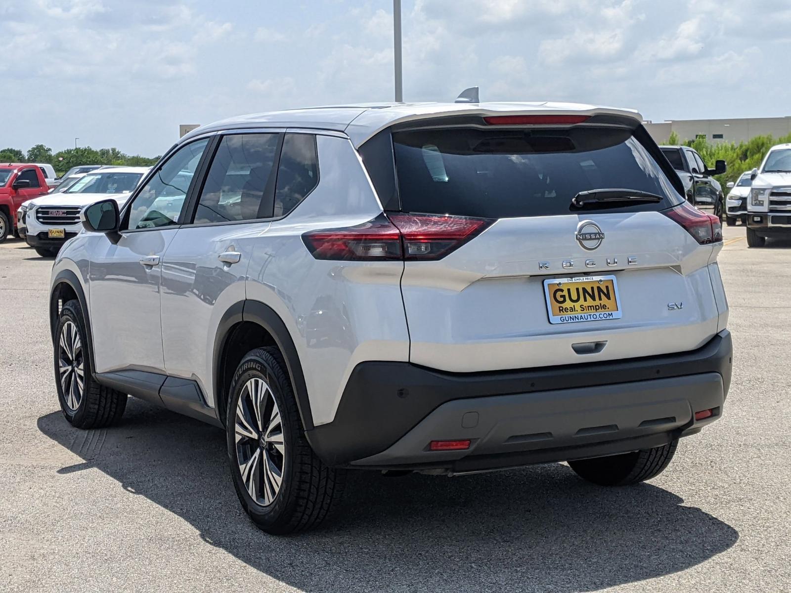 2023 Nissan Rogue Vehicle Photo in Seguin, TX 78155
