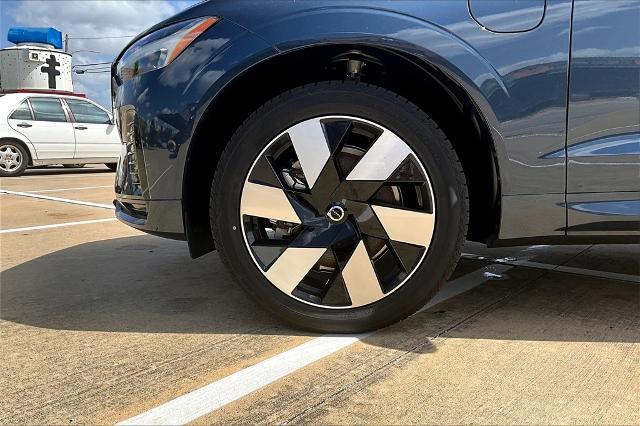 2025 Volvo XC60 Plug-In Hybrid Vehicle Photo in Houston, TX 77007