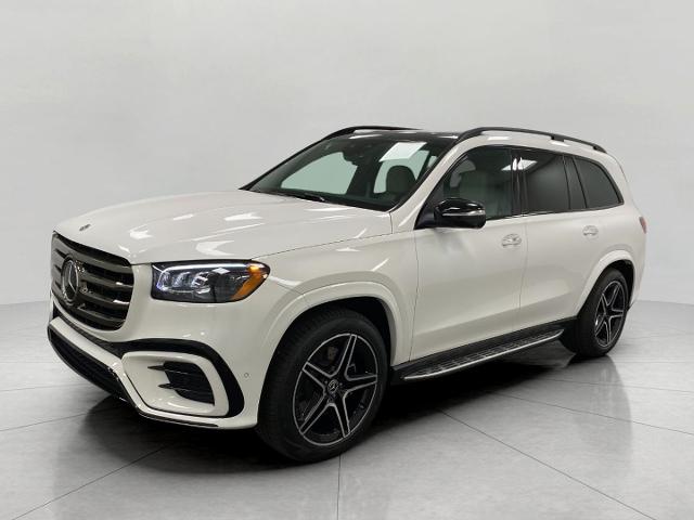 2025 Mercedes-Benz GLS Vehicle Photo in Appleton, WI 54913