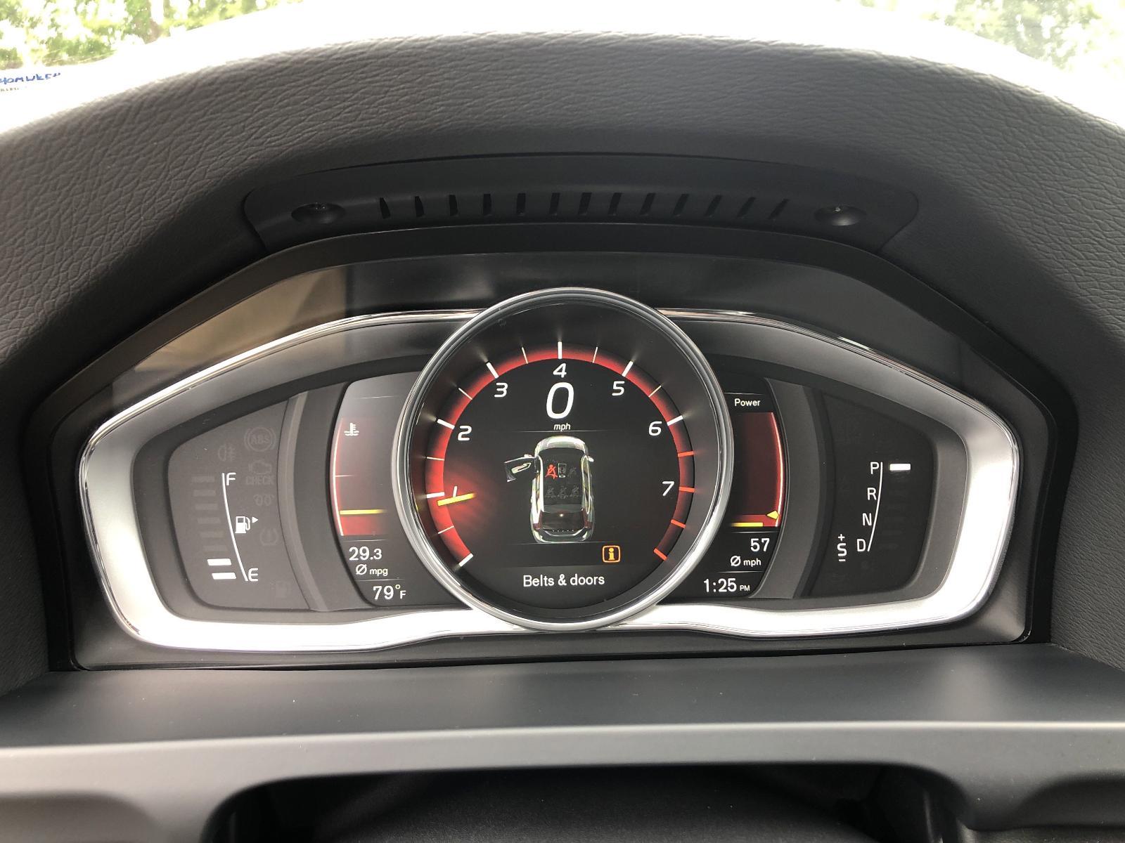 2017 Volvo V60 Cross Country Vehicle Photo in Mechanicsburg, PA 17050