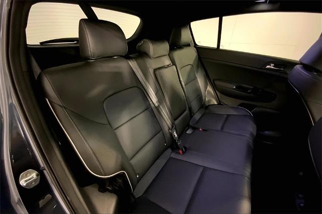 2022 Kia Sportage Vehicle Photo in Lees Summit, MO 64086