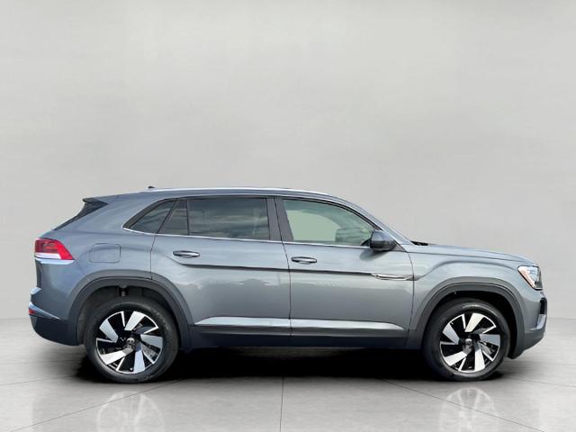 2025 Volkswagen Atlas Cross Sport Vehicle Photo in Oshkosh, WI 54904