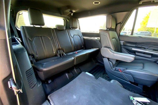 2024 Ford Expedition Max Vehicle Photo in KANSAS CITY, MO 64114-4502