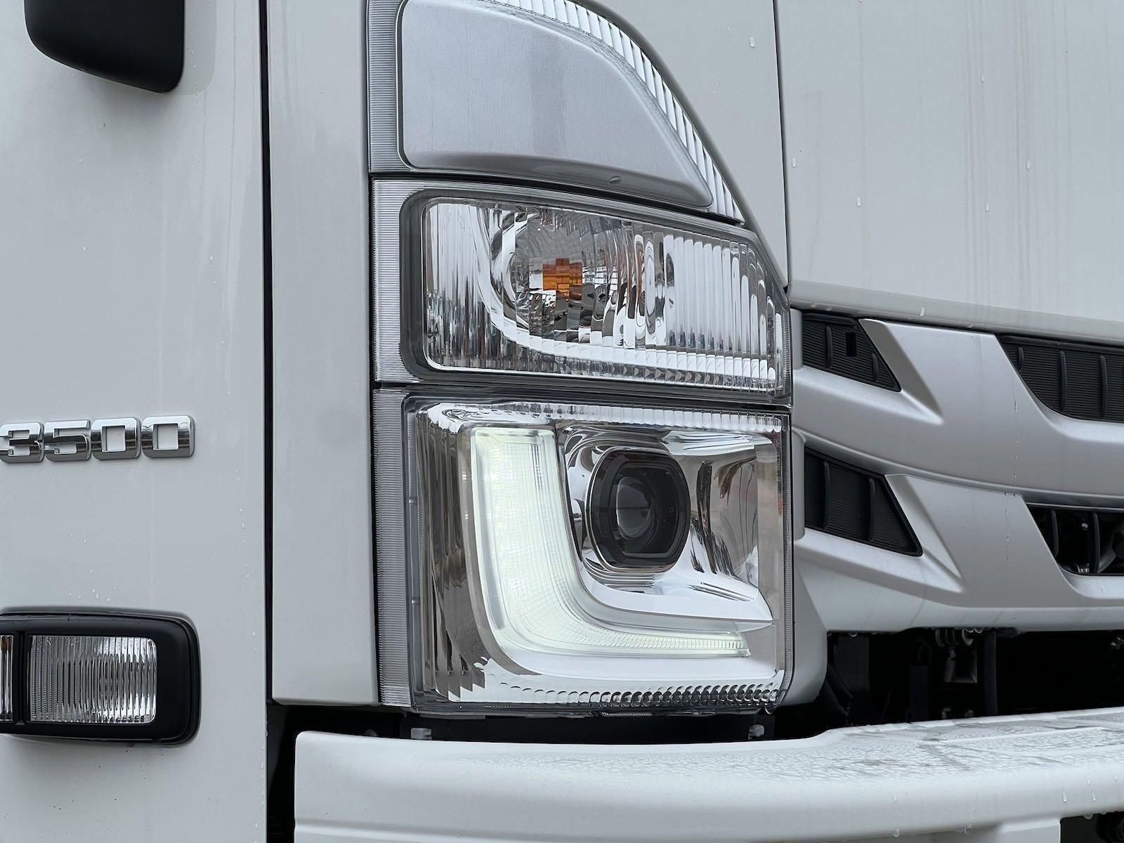 2024 Chevrolet Low Cab Forward 3500 Vehicle Photo in GEORGETOWN, TX 78626-7508