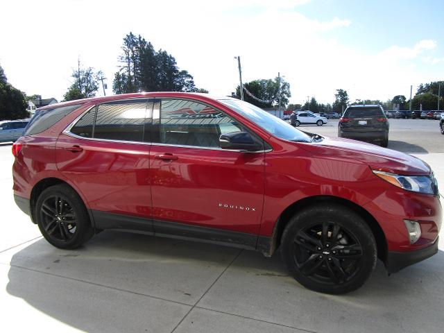 Used 2020 Chevrolet Equinox LT with VIN 2GNAXUEV8L6241366 for sale in Manistique, MI