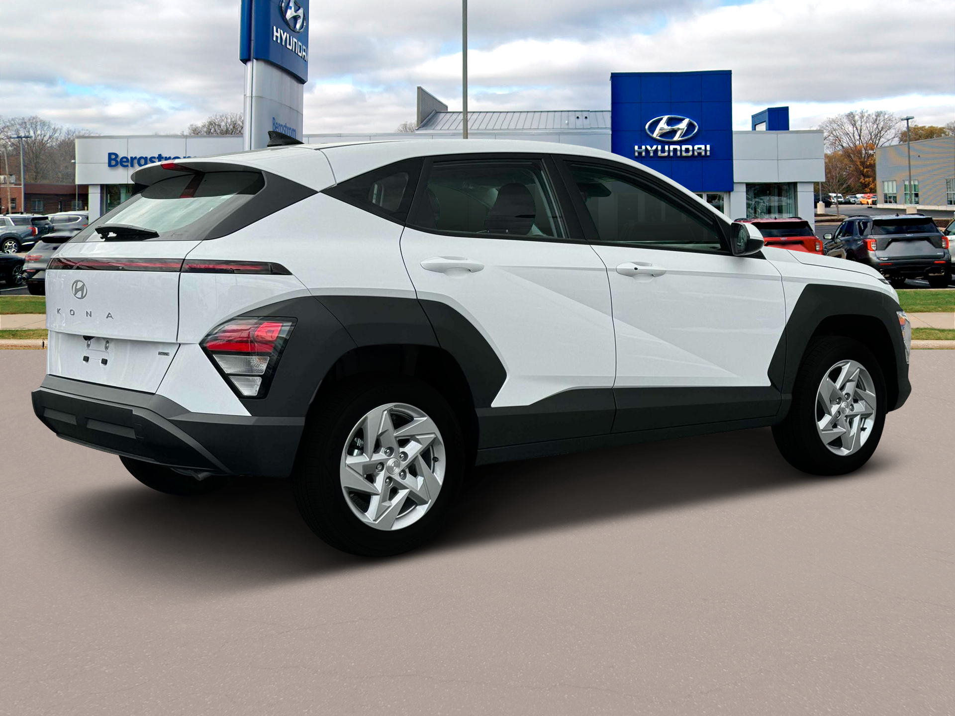 2025 Hyundai KONA Vehicle Photo in Green Bay, WI 54304