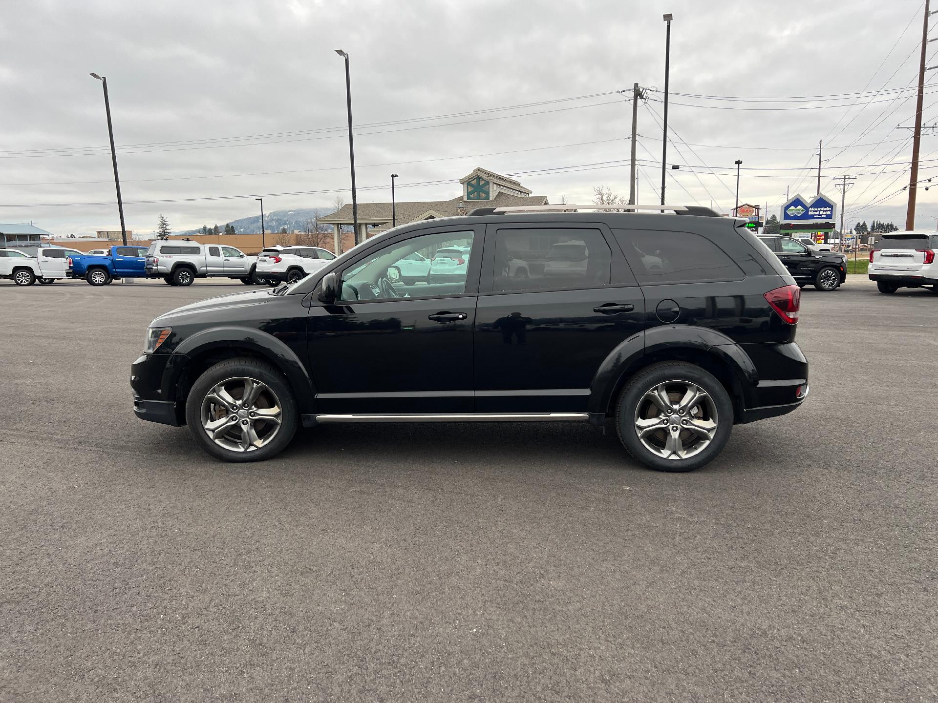 Used 2017 Dodge Journey Crossroad Plus with VIN 3C4PDDGG6HT554302 for sale in Sandpoint, ID