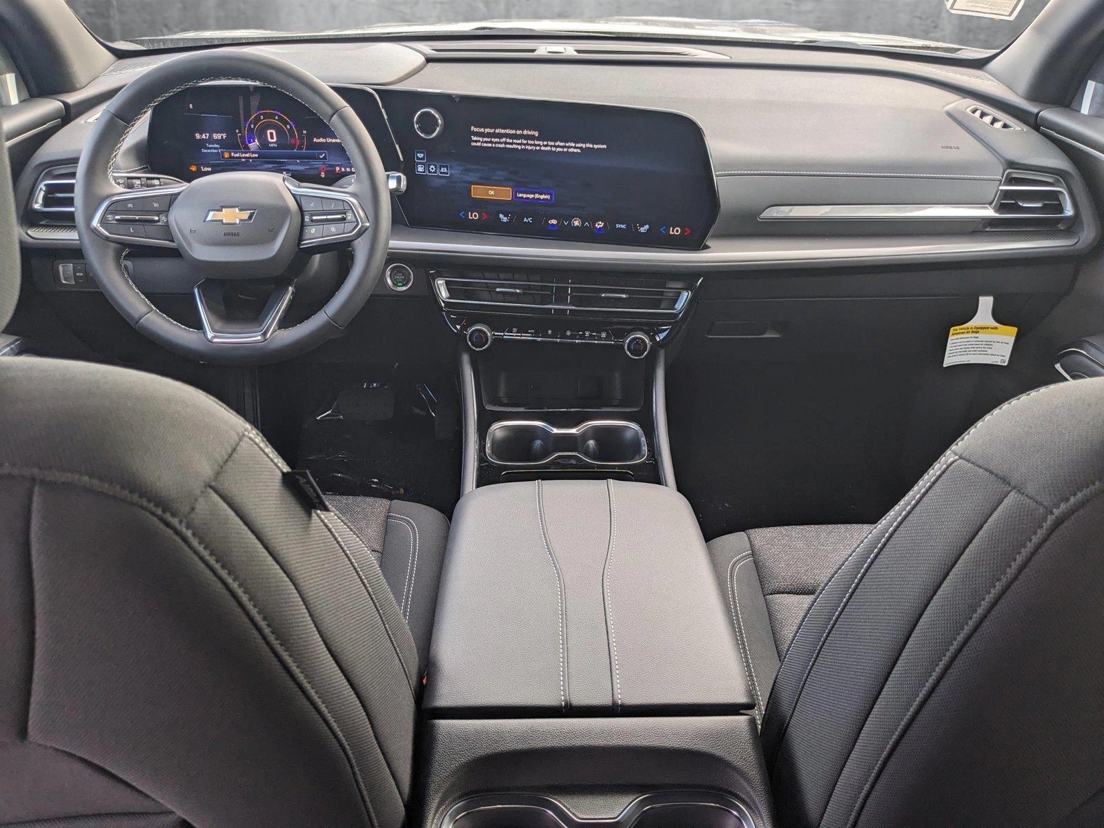 2025 Chevrolet Traverse Vehicle Photo in MIAMI, FL 33172-3015