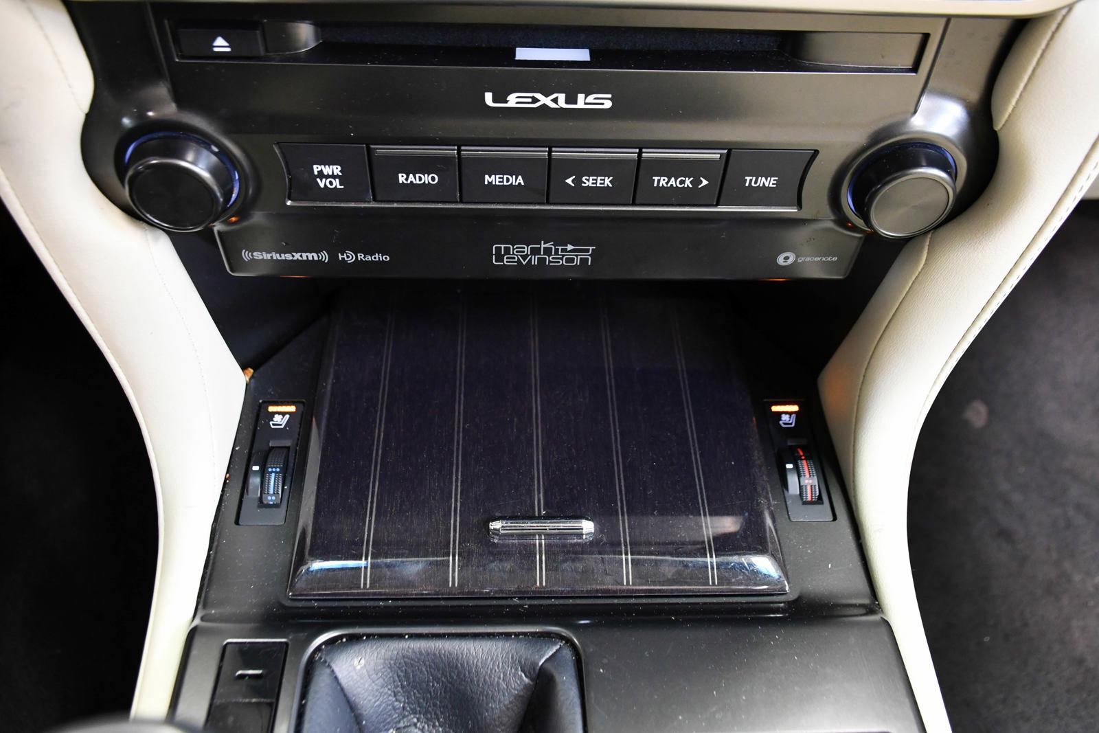 2023 Lexus GX 460 Vehicle Photo in DALLAS, TX 75235