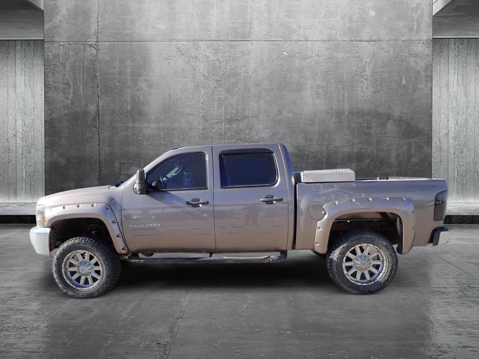 2013 Chevrolet Silverado 1500 Vehicle Photo in DENVER, CO 80221-3610