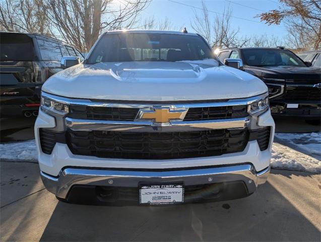 2025 Chevrolet Silverado 1500 Vehicle Photo in ENGLEWOOD, CO 80113-6708