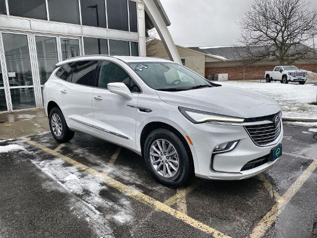 2022 Buick Enclave Vehicle Photo in WILLIAMSVILLE, NY 14221-2883