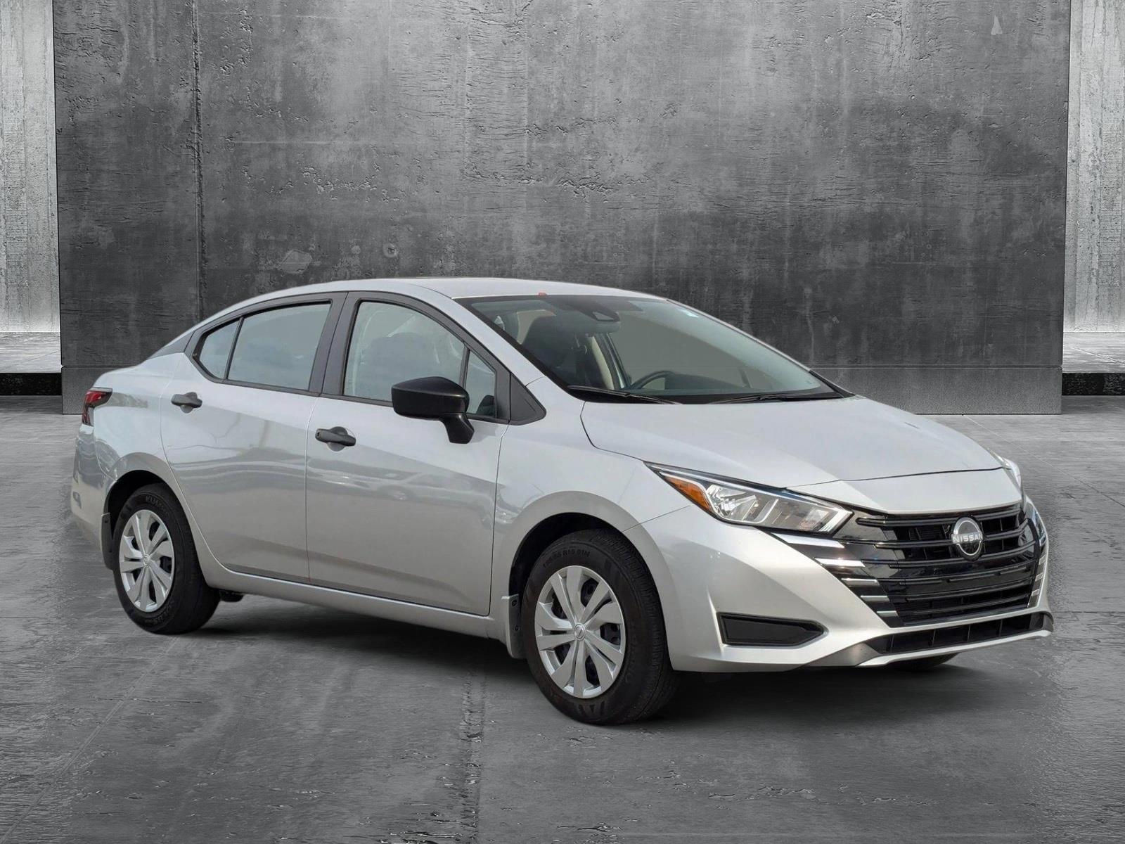 2024 Nissan Versa Vehicle Photo in St. Petersburg, FL 33713