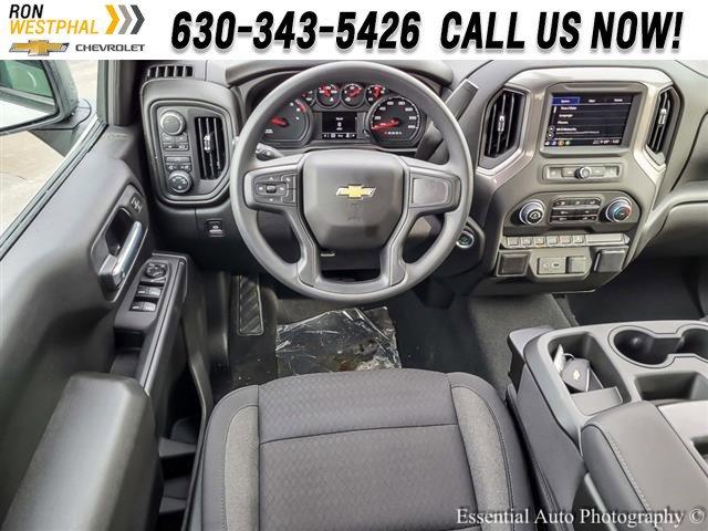 2025 Chevrolet Silverado 1500 Vehicle Photo in AURORA, IL 60503-9326