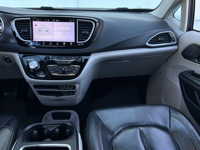 2022 Chrysler Pacifica Vehicle Photo in DALLAS, TX 75244-5909