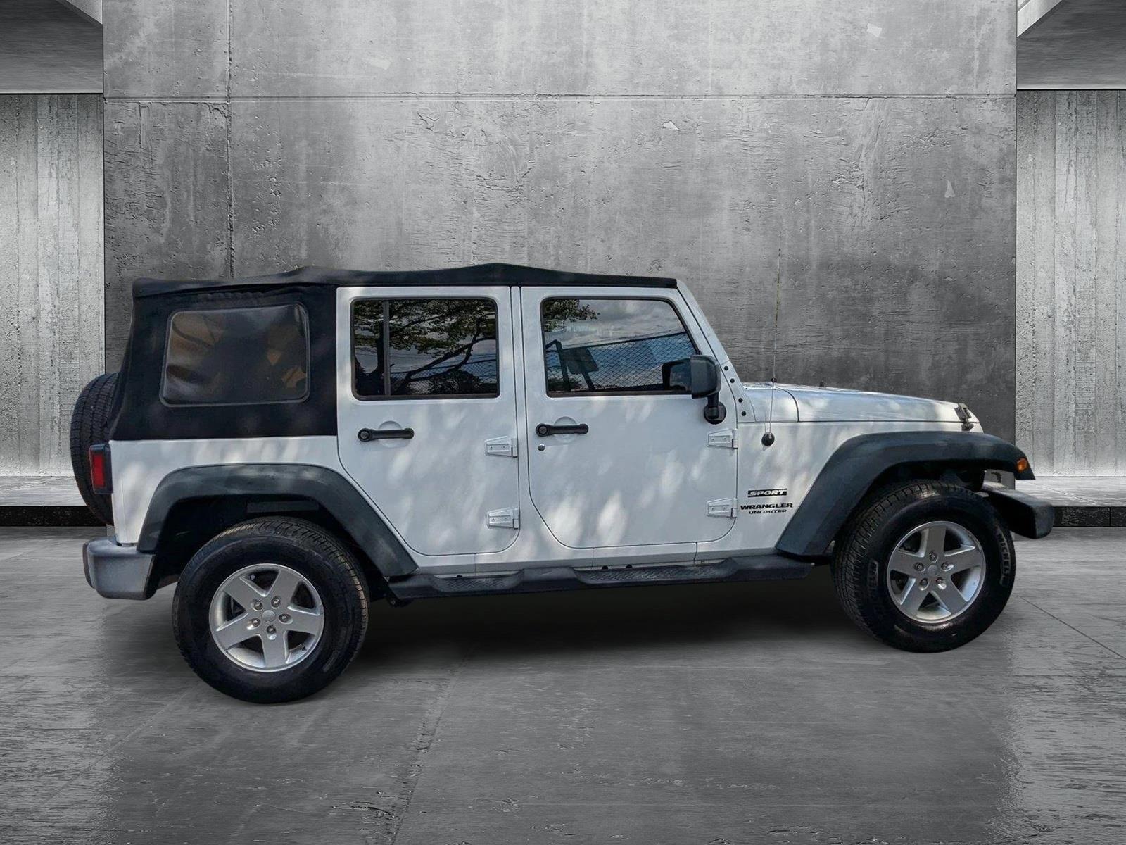 2016 Jeep Wrangler Unlimited Vehicle Photo in MIAMI, FL 33134-2699