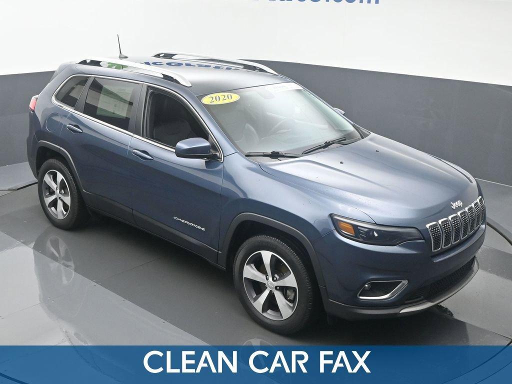 2020 Jeep Cherokee Vehicle Photo in Cedar Rapids, IA 52402